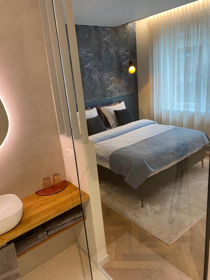 Good Mood - Chambres Et Suite Namur Zewnętrze zdjęcie