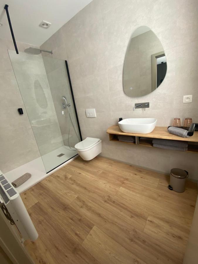 Good Mood - Chambres Et Suite Namur Zewnętrze zdjęcie