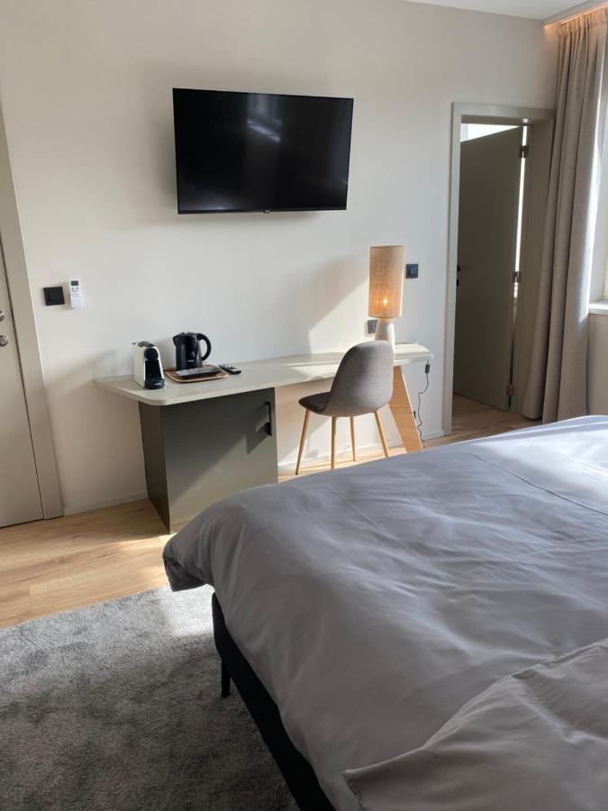 Good Mood - Chambres Et Suite Namur Zewnętrze zdjęcie