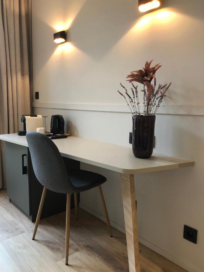 Good Mood - Chambres Et Suite Namur Zewnętrze zdjęcie