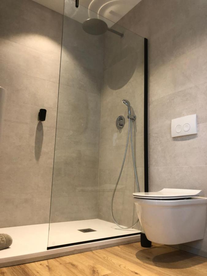 Good Mood - Chambres Et Suite Namur Zewnętrze zdjęcie