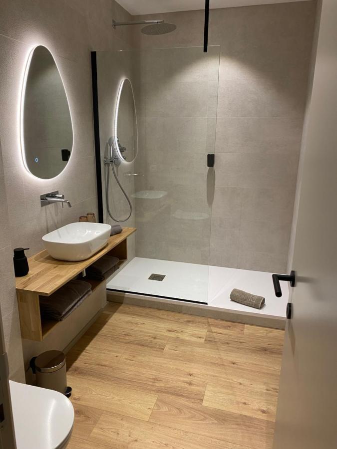 Good Mood - Chambres Et Suite Namur Zewnętrze zdjęcie